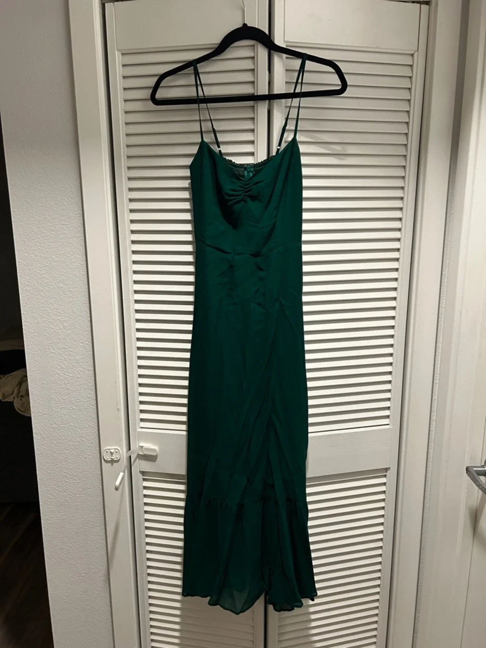 Reformation Emersyn Dress Emerald - Size 2 - Picture 2 of 4